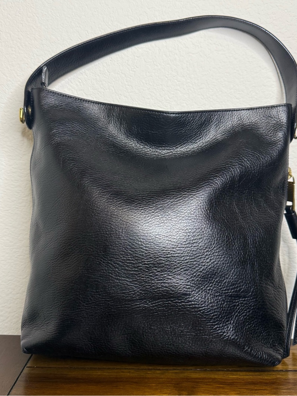 Fossil - Maya Medium Leather Hobo Bag - Black - Picture 4 of 8